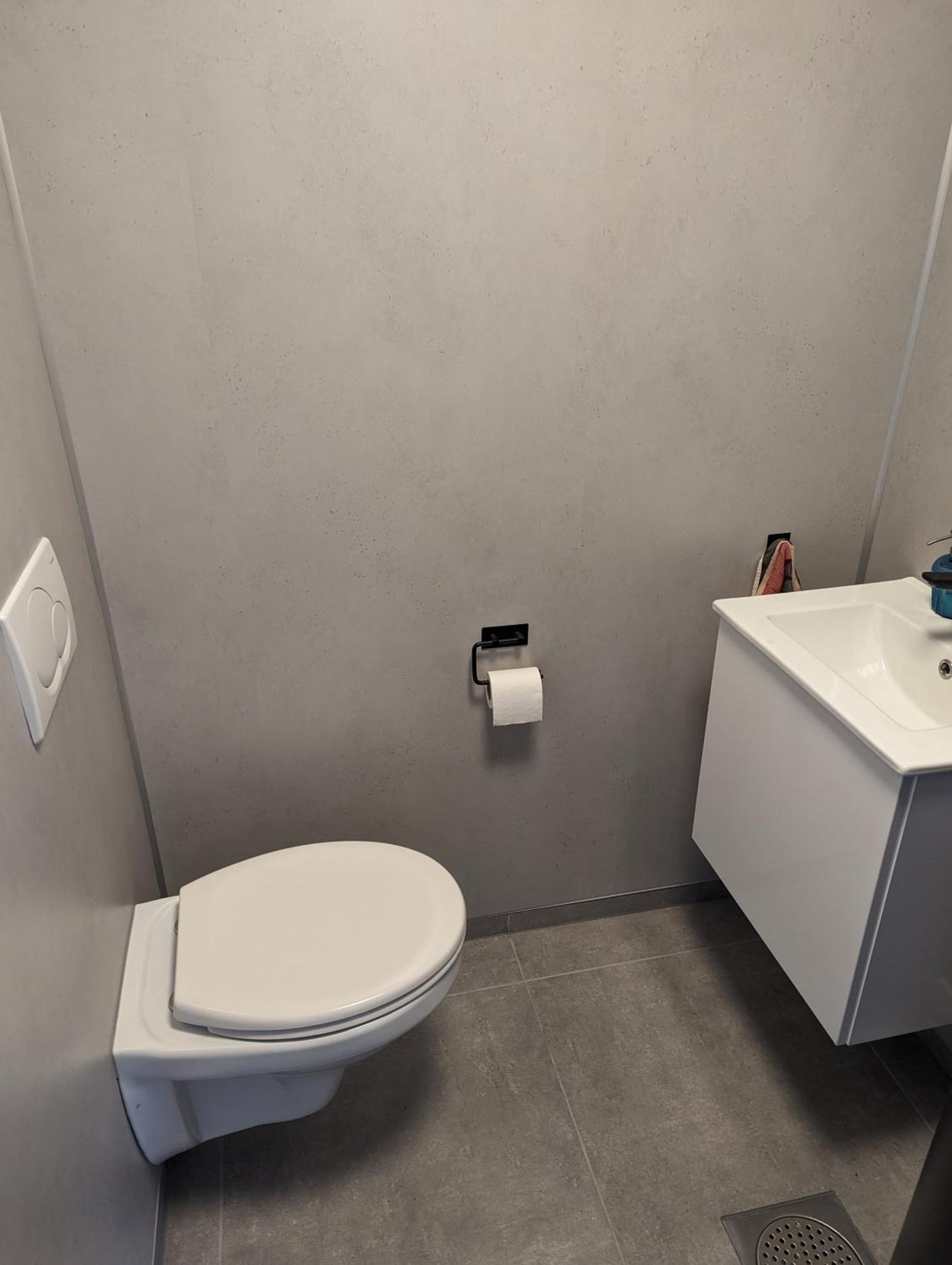 Nydelig Hytte Med Fantastisk Beliggenhet Ved Sjoen Laupstad Exterior foto